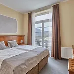 Akropolis Aparthotel Karlsbad