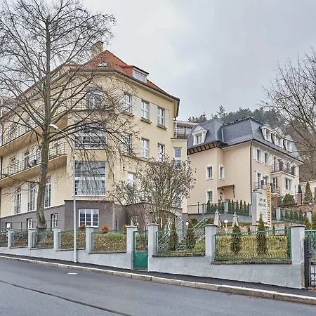 Apart Otel Akropolis