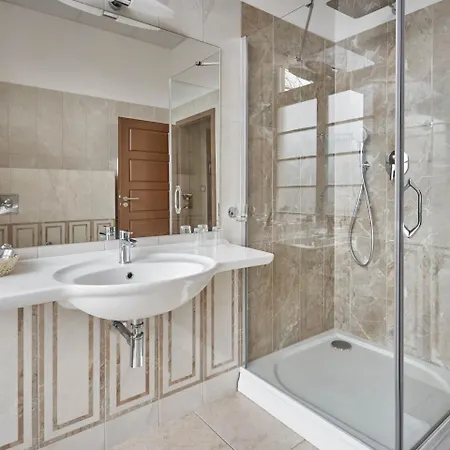 Aparthotel Akropolis Karlovy Vary