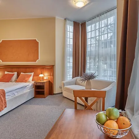 Akropolis Aparthotel Karlovy Vary